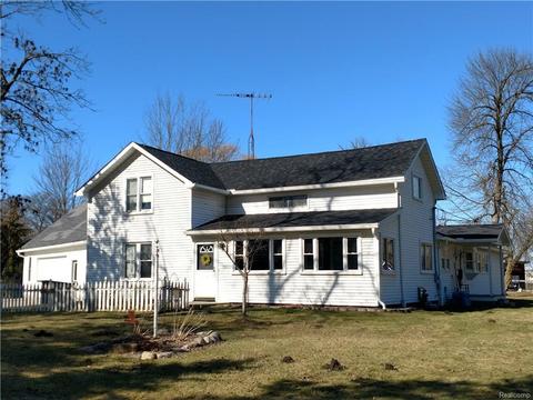 4790 Yankee Rd, Saint Clair, MI 48079 photo 1