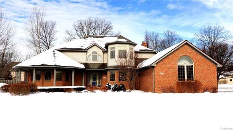 602 Prestwick, Saint Clair, MI 48079 photo 1