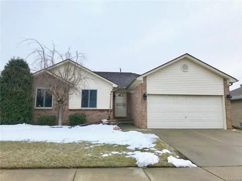 2072 Brinston Dr, Troy, MI 48083 photo 1