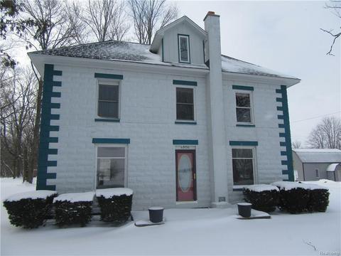 4904 Main Rd, Applegate, MI 48401 photo 1