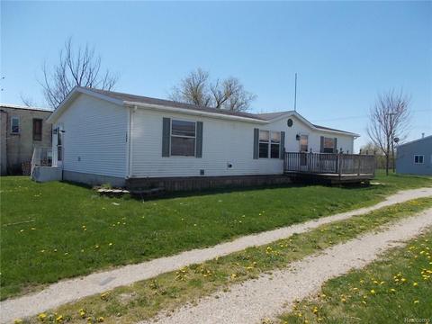 1445 Main St, Snover, MI 48472 photo 1
