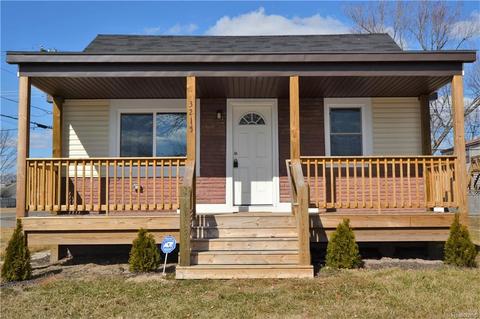3215 6th St, Monroe, MI 48162 photo 1