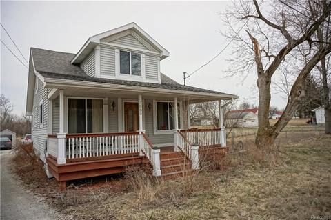 7085 E Bristol Rd, Davison, MI 48423 photo 1