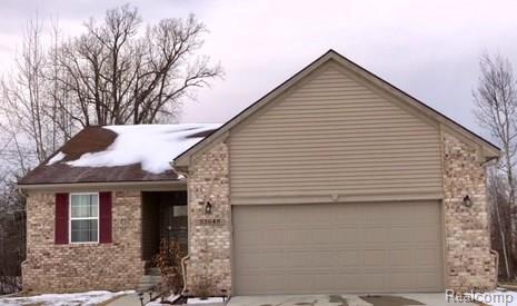 33464 Sandpiper Dr, Romulus, MI 48174 photo 1