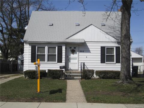 3616 Westpoint St, Dearborn, MI 48124 photo 1