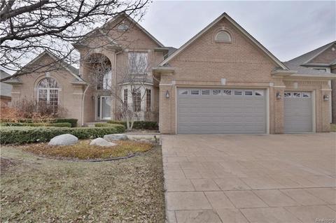 50861 Nesting Ridge Dr, Macomb, MI 48044 photo 1