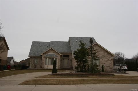 21038 Cumberland Dr, Macomb, MI 48044 photo 1