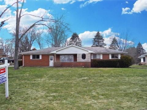 6141 Paramus, Clarkston, MI 48346 photo 1