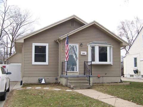 584 E Baker Ave, Clawson, MI 48017 photo 1