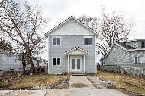 2036 E Park Dr, Algonac, MI 48001 photo 1