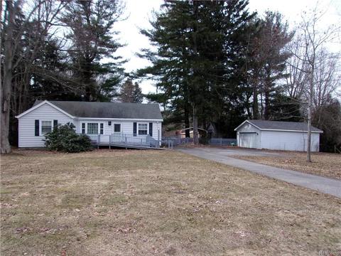 8629 Stone Rd, Clay Twp, MI 48001 photo 1