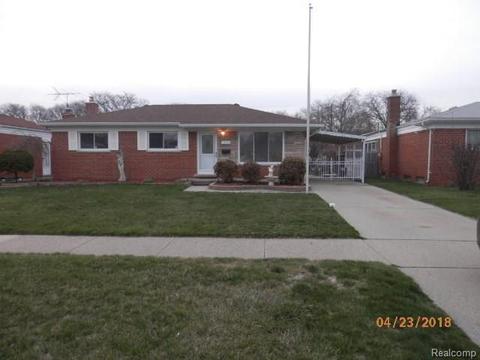 1983 Common Rd, Warren, MI 48092 photo 1