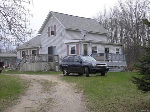 4615 E Bevens Rd, Caro, MI 48723 photo 1