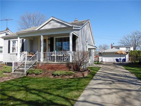 2607 Stephens St, Dearborn, MI 48124 photo 1