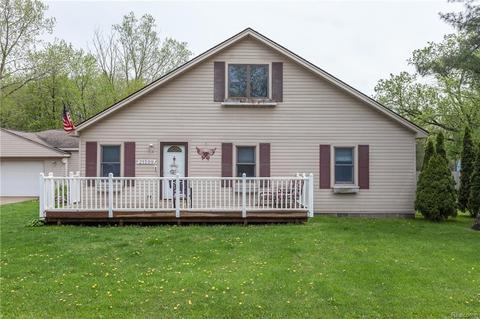 21599 Springhill St, Romulus, MI 48174 photo 1