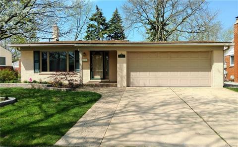 957 Langley Blvd, Clawson, MI 48017 photo 1