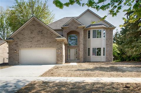 15212 Haverhill Dr, Macomb, MI 48044 photo 1