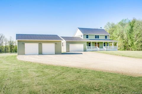 9161 Haley Ln, Avoca, MI 48006 photo 1