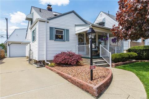 17412 Valade St, Riverview, MI 48193 photo 1