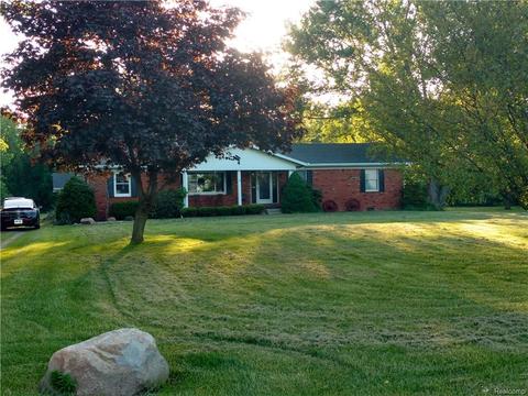 13477 Carleton W, Carleton, MI 48117 photo 1