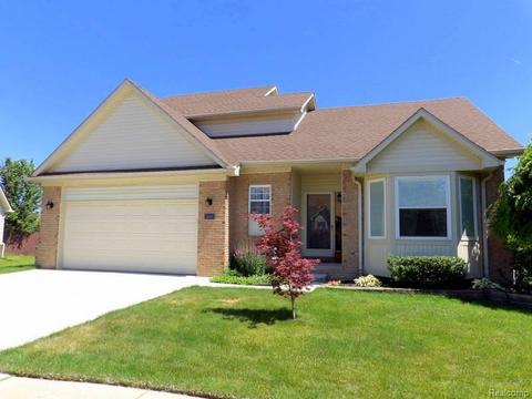 13904 Perry Pl, Riverview, MI 48193 photo 1