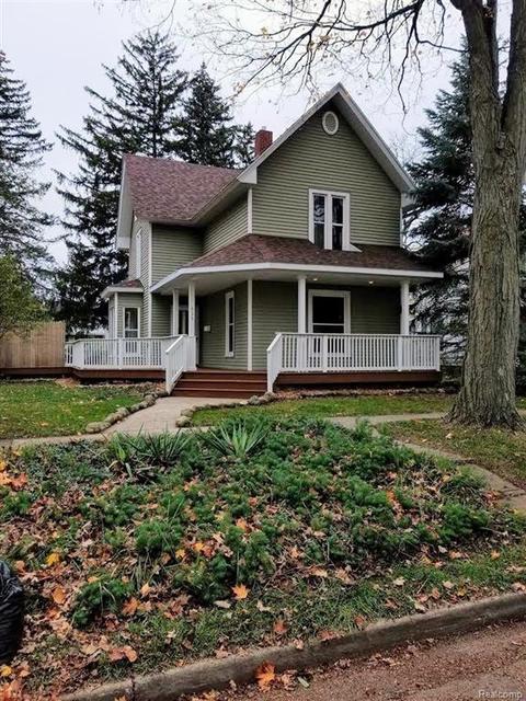 515 Pine St, Owosso, MI 48867 photo 1