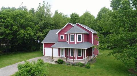 13091 Bilton St, Fenton, MI 48430 photo 1