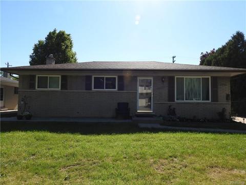 2846 Downey Dr, Troy, MI 48083 photo 1