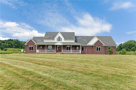 19557 Irwin Rd, Armada, MI 48005 photo 1