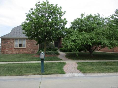 46865 Pine Valley Dr, Macomb, MI 48044 photo 1
