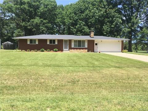 4389 Gregor St, Genesee, MI 48437 photo 1