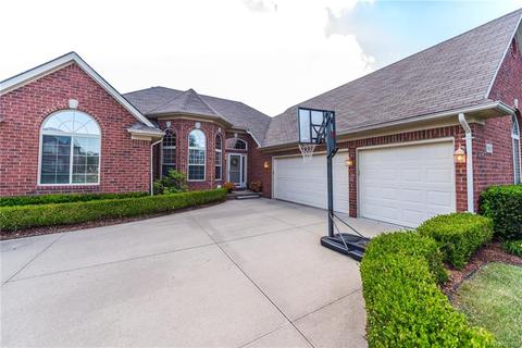 50829 Nesting Ridge Dr, Macomb, MI 48044 photo 1