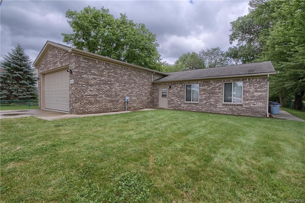 30507 5 Mile Rd, Livonia, MI 48154 MLS 218060005