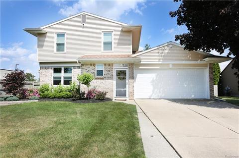2104 Oakview Dr, Canton, MI 48187 photo 1