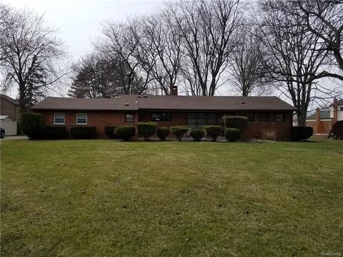 18402 Grange Rd, Riverview, MI 48193 photo 1