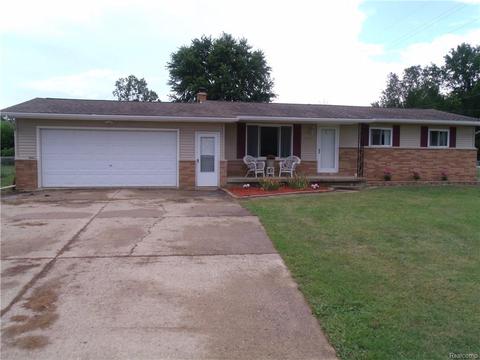5020 N Elms Rd, Flushing, MI 48433 photo 1