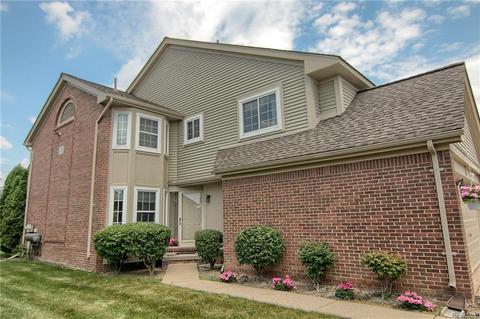 18632 Hilltop Dr, Riverview, MI 48193 photo 1
