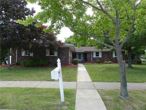 17890 Parkridge Dr, Riverview, MI 48193 photo 1