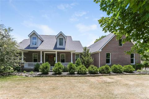 125 Keddle Rd, Howell, MI 48843 photo 1