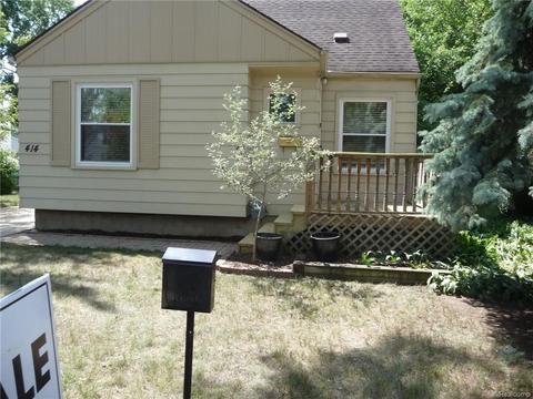 414 E Baker Ave, Clawson, MI 48017 photo 1