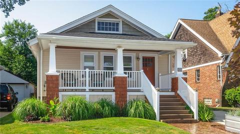 300 E Maplehurst St, Ferndale, MI 48220 photo 1