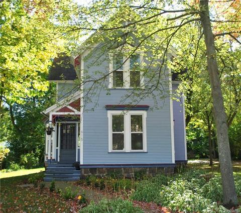 615 W Washington St, Howell, MI 48843 photo 1