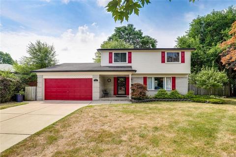 2306 Edwin Dr, Warren, MI 48092 photo 1