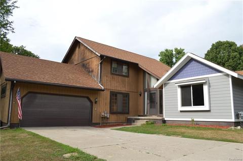 4077 Pingree Rd, Howell, MI 48843 photo 1
