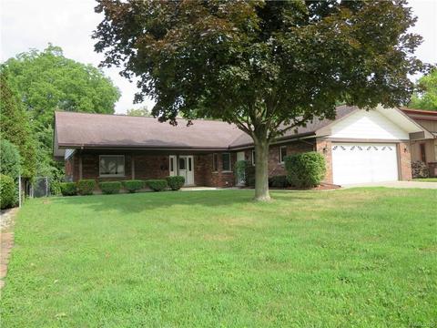 3017 Flora Ln, Wayne, MI 48184 photo 1