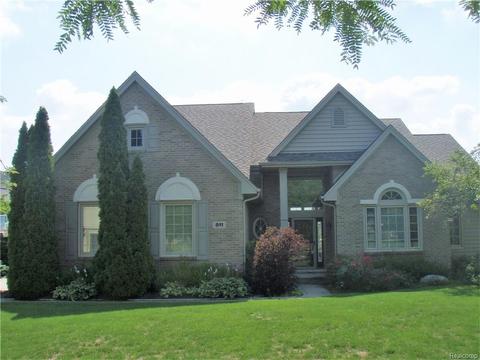 811 Pinehurst Dr, Canton, MI 48188 photo 1