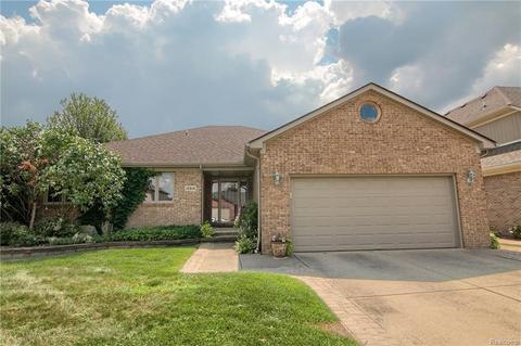 15814 Sugar Maple Dr, Fraser, MI 48026 photo 1