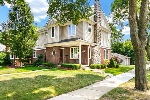 2316 Windemere Rd, Birmingham, MI 48009 photo 1