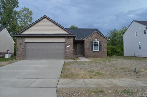 7219 Coral Dr, Romulus, MI 48174 photo 1