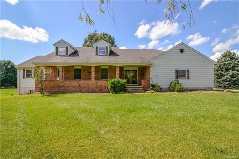 1096 Pingree Rd, Howell, MI 48843 photo 1